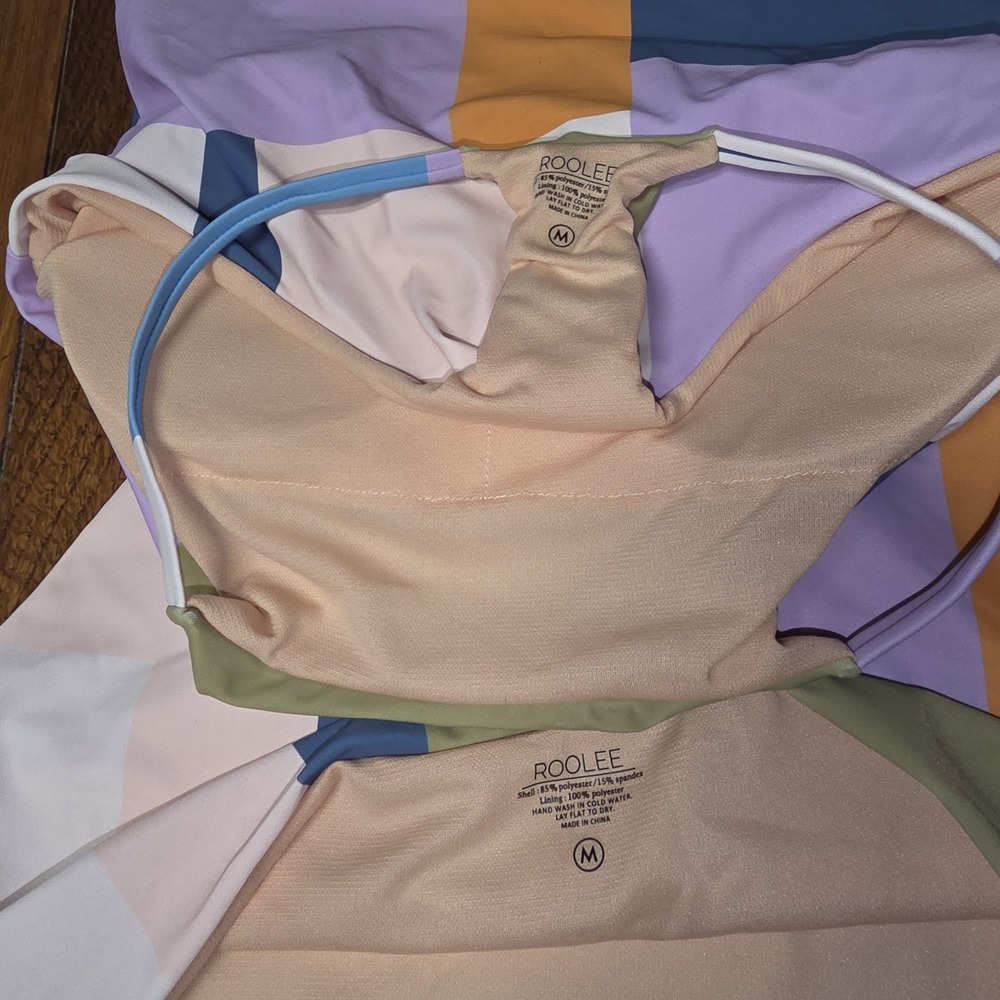 Roolee Colorblock Swim Top‎ Size Medium Women's Bikini - Picture 5 of 5
